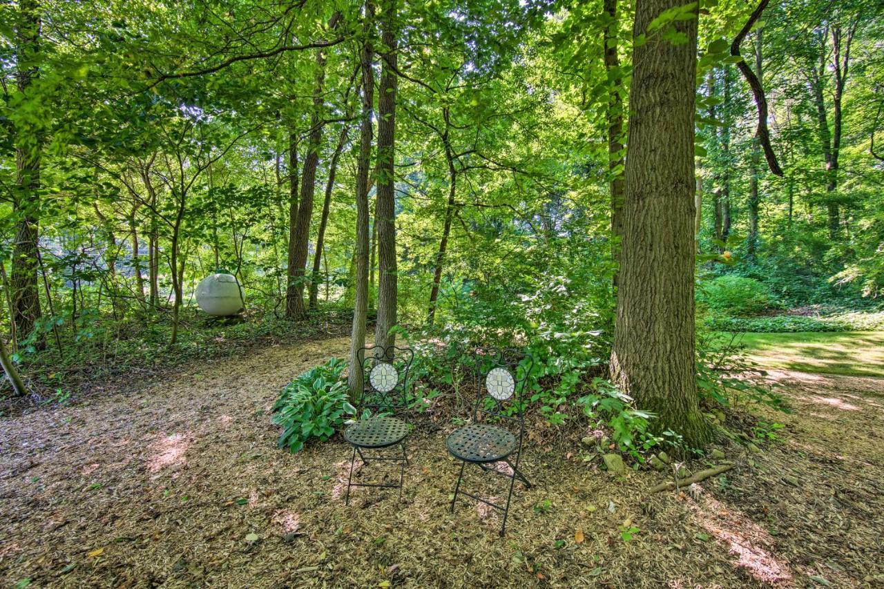 Cozy Garden Room In Welsh Mountain Suites! New Holland Bagian luar foto