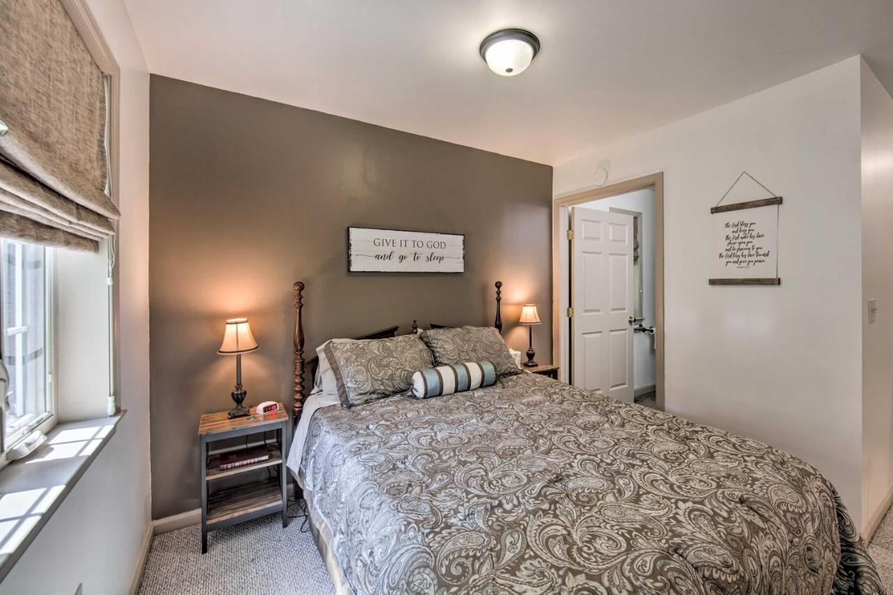 Cozy Garden Room In Welsh Mountain Suites! New Holland Bagian luar foto